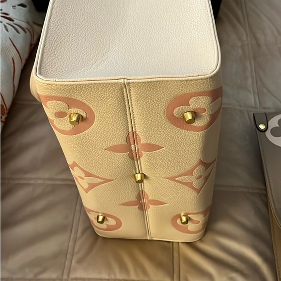 Designer Inspired Embossed Leather Tote Bag - Picture 2 of 5